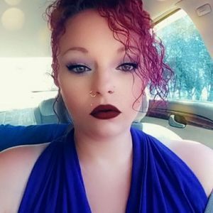 Meet your Posher, Lacey